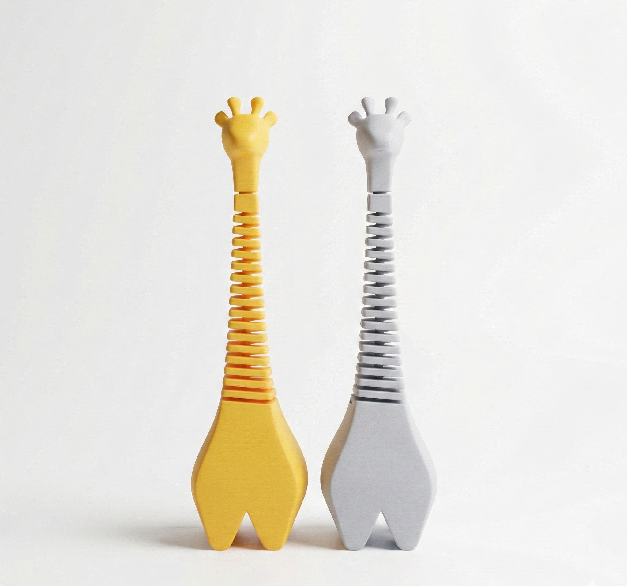 Cute Giraffe Figurine – 3D Printed Desk Decor
